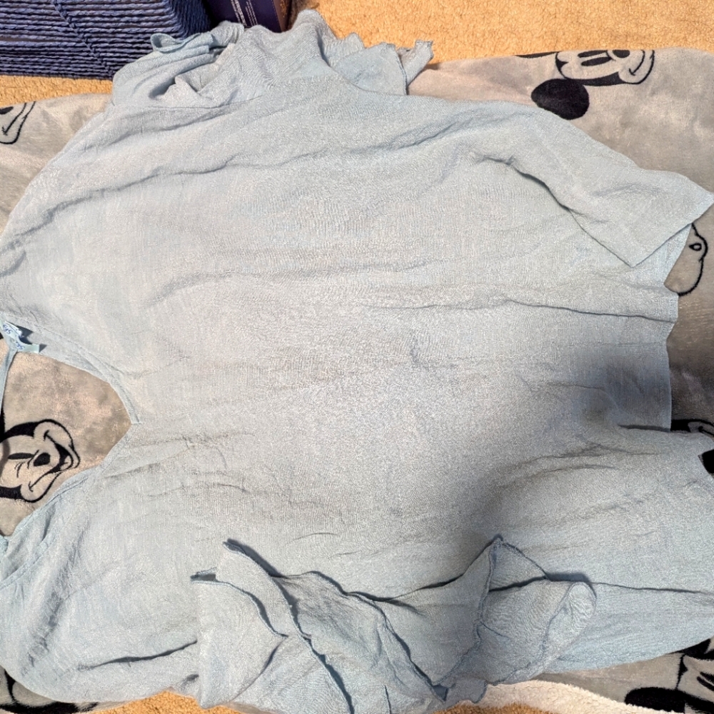 She + Sky open back blouse size Large